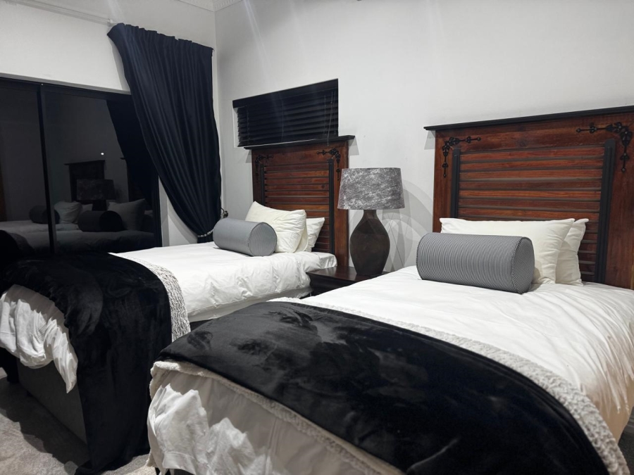 3 Bedroom Property for Sale in Marina Martinique Eastern Cape